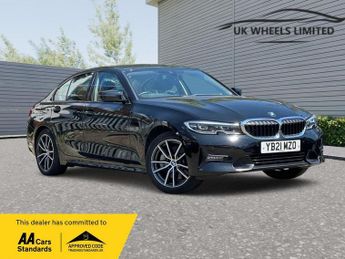 BMW 330 2.0 330e 12kWh Sport Pro Auto Euro 6 (s/s) 4dr
