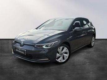 Volkswagen Golf 1.5 eTSI MHEV Style DSG Euro 6 (s/s) 5dr