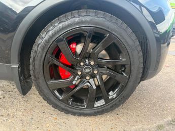 Land Rover Discovery 3.0 D300 MHEV SE Auto 4WD Euro 6 (s/s) 5dr