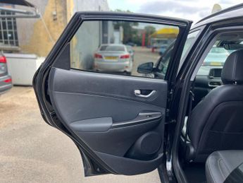Hyundai KONA 1.6 T-GDi Premium GT DCT 4WD Euro 6 (s/s) 5dr