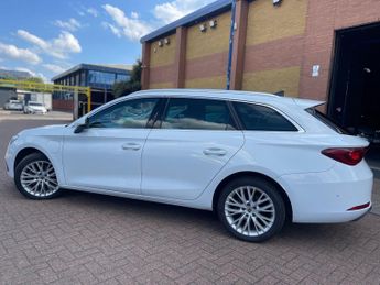 SEAT Leon 1.4 eHybrid 12.8kWh XCELLENCE DSG Euro 6 (s/s) 5dr