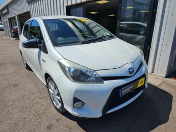 Toyota Yaris 1.5 VVT-h T Spirit CVT Euro 5 5dr