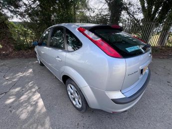 Ford Focus 1.6 Zetec Climate 5dr