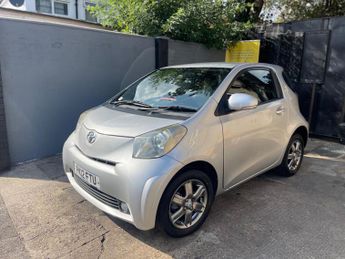 Toyota iQ 1.0 VVT-i 2 Multidrive Euro 5 3dr