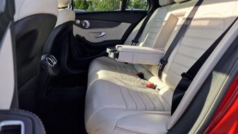 Mercedes-Benz C Class 2.1 C220d AMG Line (Premium Plus) G-Tronic+ Euro 6 (s/s) 5dr