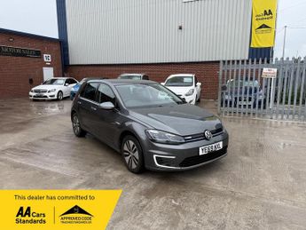 Volkswagen e-Golf 35.8kWh e-Golf Auto 5dr