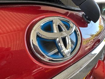 Toyota Yaris 1.5 VVT-h T4 CVT Euro 5 5dr