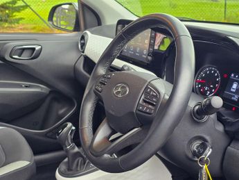 Hyundai i10 1.0 Premium Auto Euro 6 (s/s) 5dr