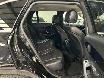 Mercedes-Benz GLC 2.0 GLC300 MHEV Sport G-Tronic+ 4MATIC Euro 6 (s/s) 5dr