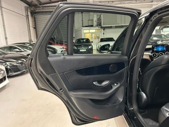 Mercedes-Benz GLC 2.0 GLC300 MHEV Sport G-Tronic+ 4MATIC Euro 6 (s/s) 5dr