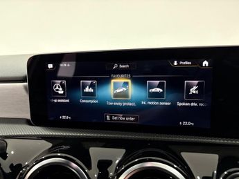 Mercedes-Benz A Class 1.5 A180d AMG Line (Executive) 7G-DCT Euro 6 (s/s) 5dr