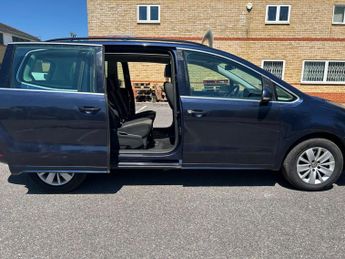 Volkswagen Sharan 2.0 TDI BlueMotion Tech SE DSG Euro 5 (s/s) 5dr