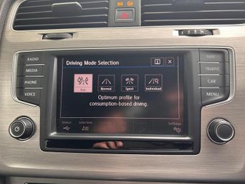 Volkswagen Golf 1.6 TDI BlueMotion Tech Match Edition DSG Euro 6 (s/s) 5dr
