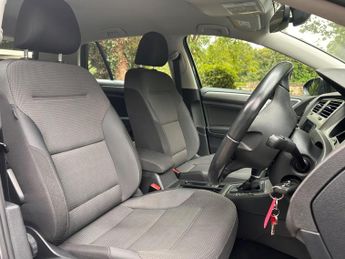 Volkswagen Golf 1.6 TDI BlueMotion Tech Match Edition DSG Euro 6 (s/s) 5dr