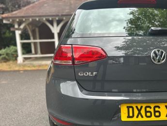 Volkswagen Golf 1.6 TDI BlueMotion Tech Match Edition DSG Euro 6 (s/s) 5dr