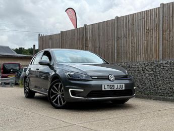 Volkswagen Golf 35.8kWh e-Golf Auto 5dr