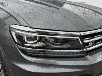 Volkswagen Tiguan 1.5 TSI EVO R-Line Tech DSG Euro 6 (s/s) 5dr