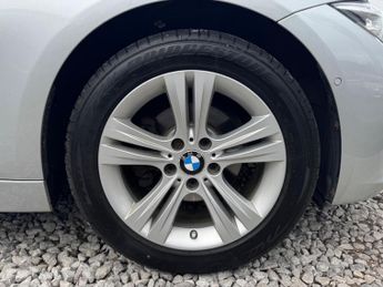 BMW 3 Series 2.0 318d Sport Auto Euro 6 (s/s) 4dr