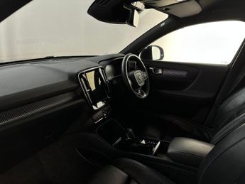 Volvo XC40 1.5h T4 Recharge 10.7kWh R-Design Auto Euro 6 (s/s) 5dr