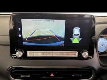 Hyundai KONA 39kWh SE Connect Auto 5dr (10.5kW Charger)
