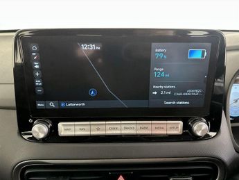 Hyundai KONA 39kWh SE Connect Auto 5dr (10.5kW Charger)
