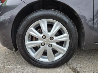 Toyota Yaris 1.33 Dual VVT-i TR MultiMode Euro 4 (s/s) 5dr