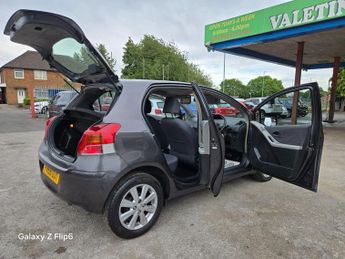 Toyota Yaris 1.33 Dual VVT-i TR MultiMode Euro 4 (s/s) 5dr