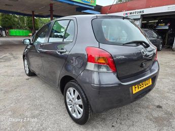 Toyota Yaris 1.33 Dual VVT-i TR MultiMode Euro 4 (s/s) 5dr