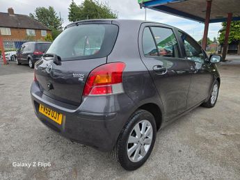 Toyota Yaris 1.33 Dual VVT-i TR MultiMode Euro 4 (s/s) 5dr