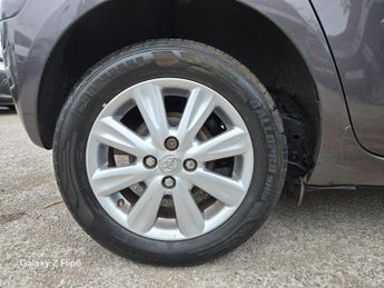 Toyota Yaris 1.33 Dual VVT-i TR MultiMode Euro 4 (s/s) 5dr