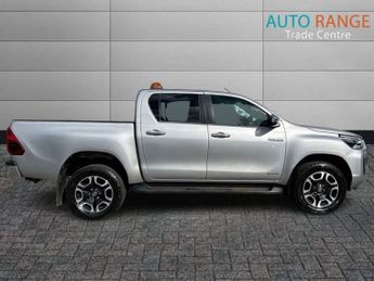 TOYOTA HI-LUX 2.8 D-4D Invincible Pickup Double Cab 4dr Diesel Auto 4WD Euro 6