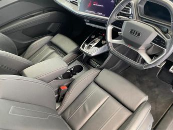 Audi Q4 e-tron 40 Edition 1 Auto 5dr 82kWh