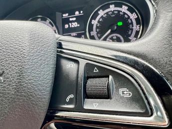 Skoda Octavia 1.5 TSI ACT SE DSG Euro 6 (s/s) 5dr