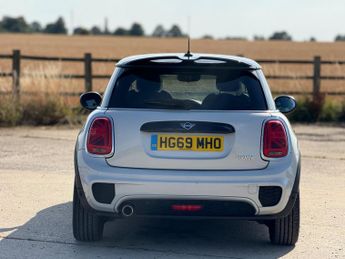MINI Hatch 1.5 Cooper Sport Steptronic Euro 6 (s/s) 3dr