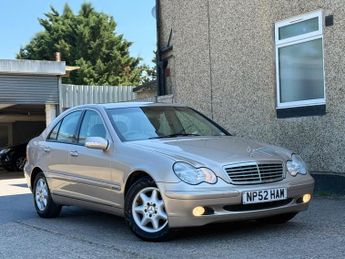 Mercedes C Class 2.1 C220 CDI Elegance SE 4dr