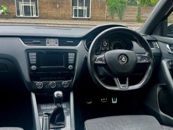 Skoda Octavia 2.0 TFSI vRS Euro 6 (s/s) 5dr