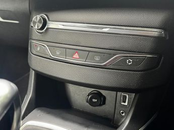 Peugeot 308 1.6 THP Active Euro 5 5dr