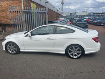 Mercedes-Benz C Class 2.1 C220 CDI AMG Sport Edition G-Tronic+ Euro 5 (s/s) 2dr