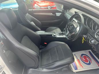 Mercedes-Benz C Class 2.1 C220 CDI AMG Sport Edition G-Tronic+ Euro 5 (s/s) 2dr