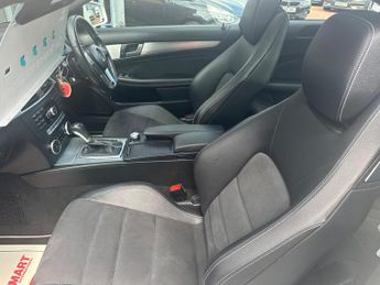 Mercedes-Benz C Class 2.1 C220 CDI AMG Sport Edition G-Tronic+ Euro 5 (s/s) 2dr