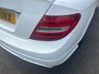 Mercedes-Benz C Class 2.1 C220 CDI AMG Sport Edition G-Tronic+ Euro 5 (s/s) 2dr
