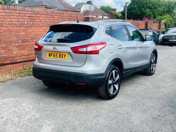 Nissan Qashqai 1.6 dCi n-tec+ XTRON 2WD Euro 6 (s/s) 5dr