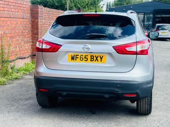 Nissan Qashqai 1.6 dCi n-tec+ XTRON 2WD Euro 6 (s/s) 5dr