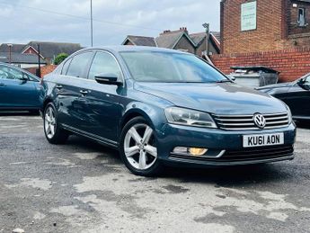 Volkswagen Passat 2.0 TDI BlueMotion Tech Sport DSG Euro 5 (s/s) 4dr