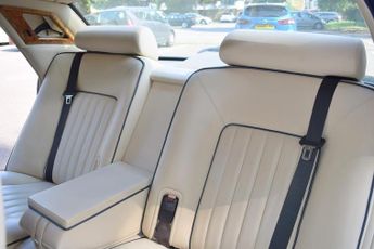 Bentley Brooklands 6.8 4dr