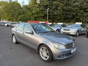 Mercedes C Class 2.1 C220 CDI Elegance Auto Euro 4 4dr