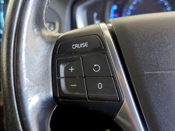 Volvo XC60 2.0 D4 R-Design Lux Nav Euro 6 (s/s) 5dr