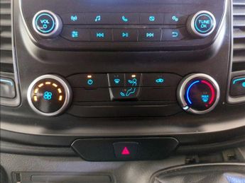 Ford Transit Custom 2.0 300 EcoBlue Leader Crew Van L1 H1 Euro 6 (s/s) 5dr