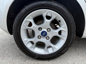 Ford Fiesta 1.4 Zetec 5dr