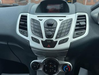 Ford Fiesta 1.4 Zetec 5dr